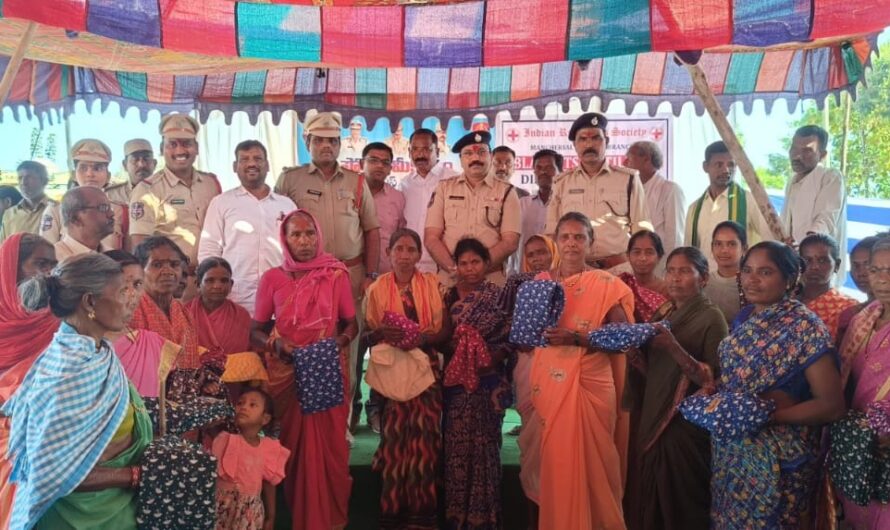 Police : ఆదివాసీ కుటుంబాలకు పోలీసుల అండ