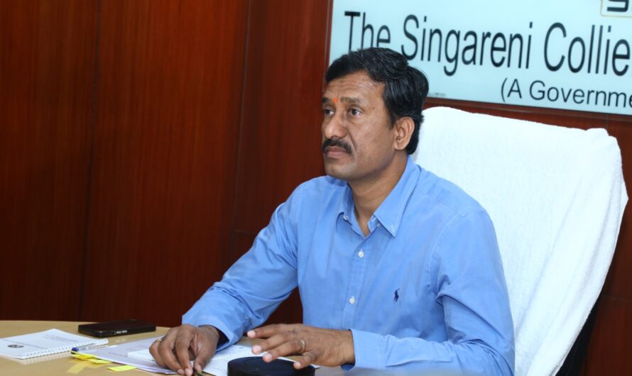 SCCL CMD : సింగరేణి భవిష్యత్తు కోసం సమగ్ర ప్రణాళికలు సిద్ధం చేయాలి