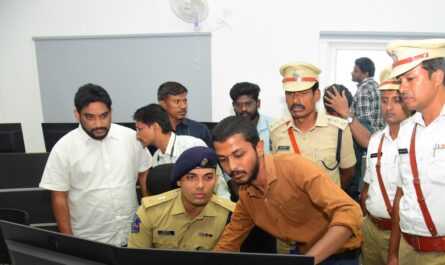 karimnagar cp trafice checking1