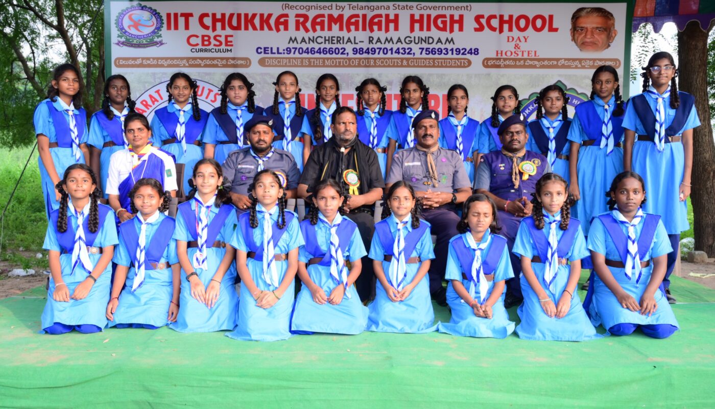 SCOUTS AND GUIDES GIRLS