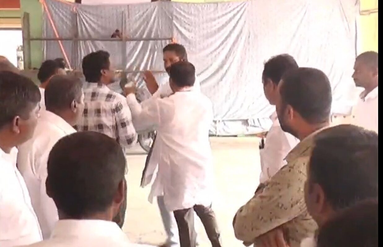 Congress Internal Conflicts