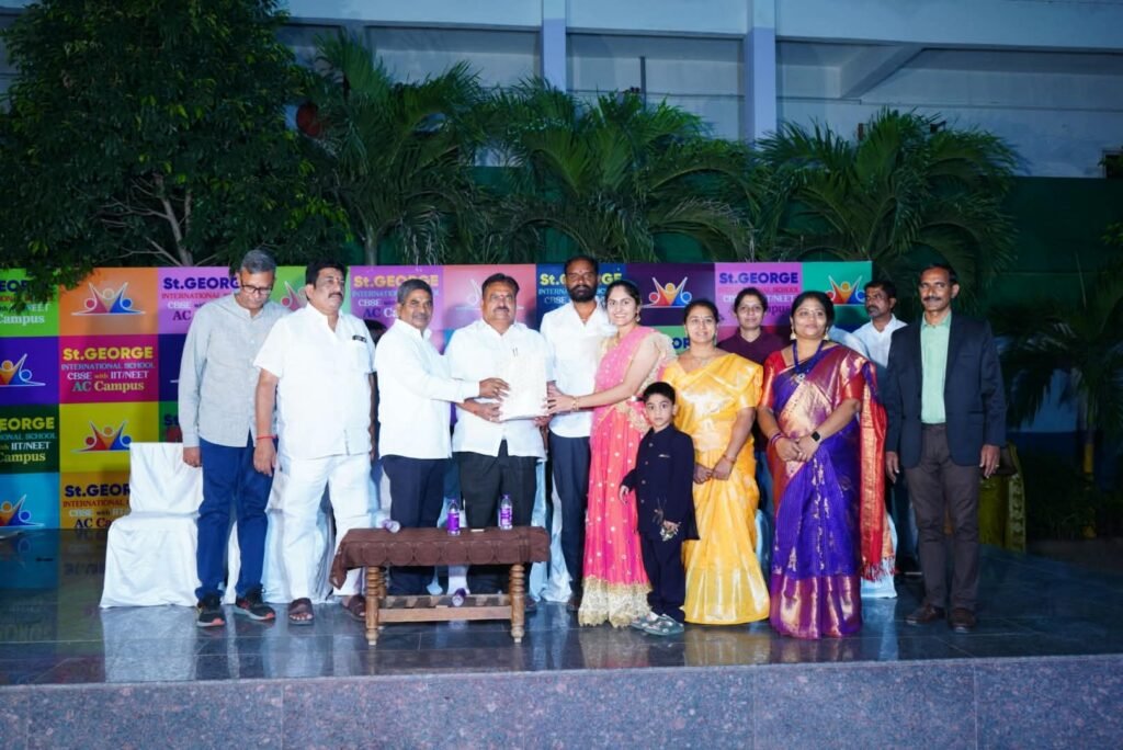 అలరించిన బతుకమ్మ వేడుకలు 