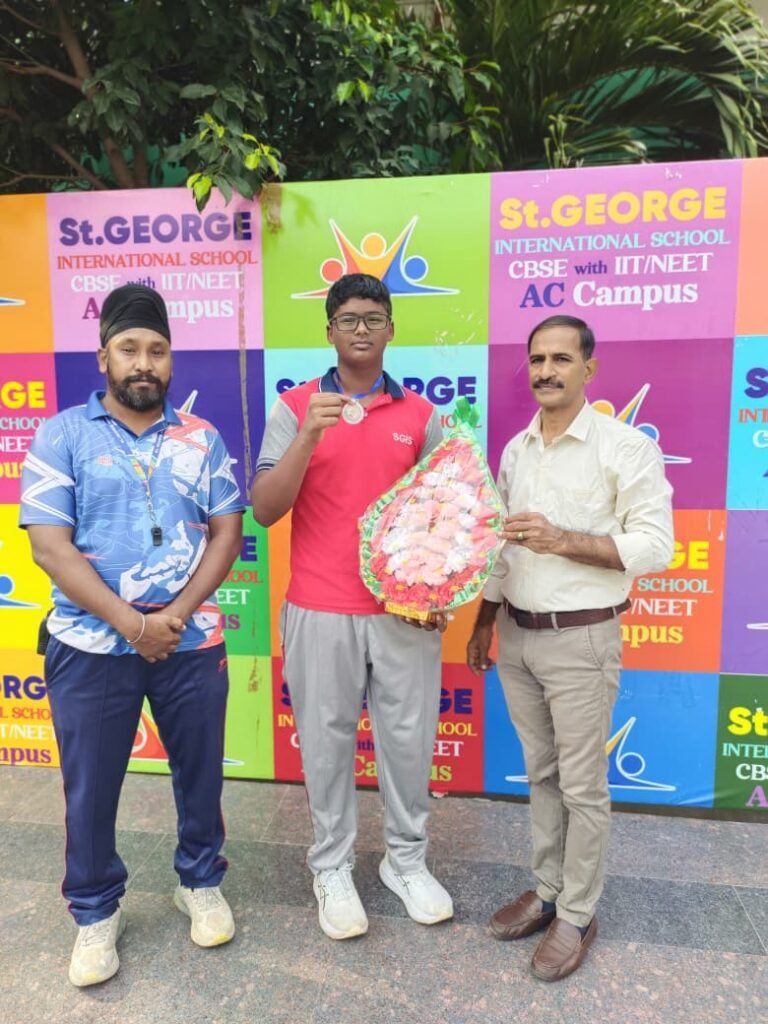 ఎస్జీఎఫ్​ రాష్ట్రస్థాయి డిస్కస్​ త్రో పోటీలకు సెయింట్ జార్జ్ విద్యార్థి ఎంపిక